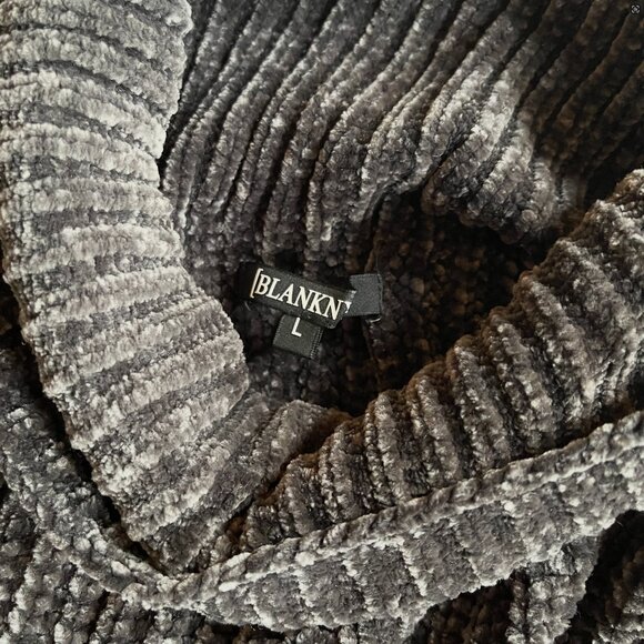 BLANKNYC Turtleneck Sweater - Picture 3 of 4